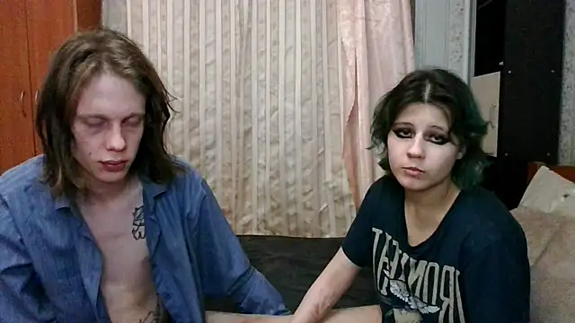Snapshot of Crystal_Love_Porn chatting on 02-23-25, 02:25 Crystal Love Porn online show from 02-23-25, 02:25