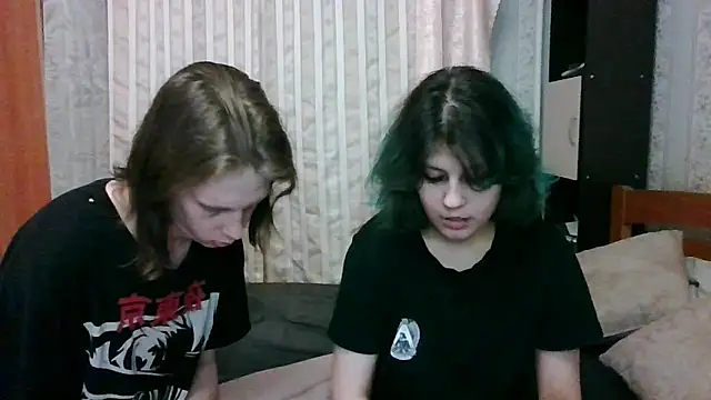 Snapshot of Crystal_Love_Porn chatting on 03-09-25, 09:57 Crystal Love Porn online show from 03-09-25, 09:57