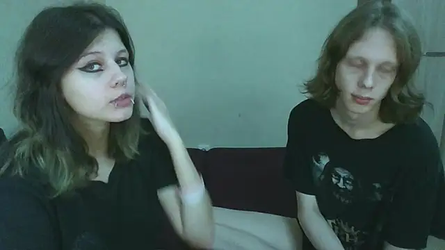 Snapshot of Crystal_Love_Porn chatting on 11-14-25, 09:57 Crystal Love Porn online show from 11-14-25, 09:57