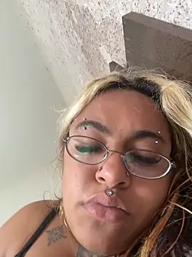 lolafairytail online show from 03-18-26, 06:11