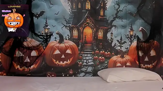 Juliette  3 online show from 10-27-25, 01:15