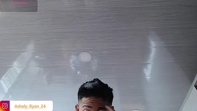 ashely ryan24 online show from 12-19-24, 12:34