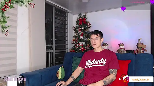 ashely ryan24 online show from 12-23-25, 12:19