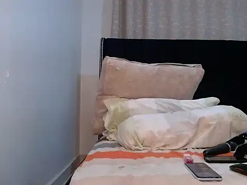 Snapshot of sexxyykittyy chatting on 10-15-25, 05:07 sexxyykittyy online show from 10-15-25, 05:07