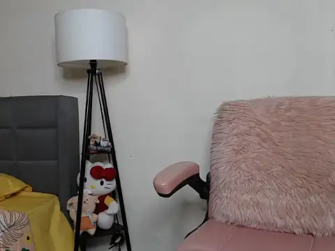 sneha294 online show from 09-28-25, 12:05