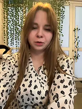  YourAnnie  online show from 01-10-25, 01:52