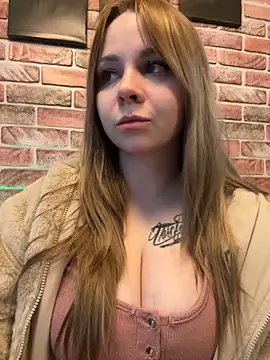  YourAnnie  online show from 02-12-25, 07:02