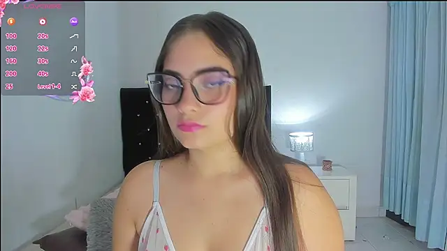 Snapshot of auroraa_sexy chatting on 11-25-25, 02:28 auroraa sexy online show from 11-25-25, 02:28