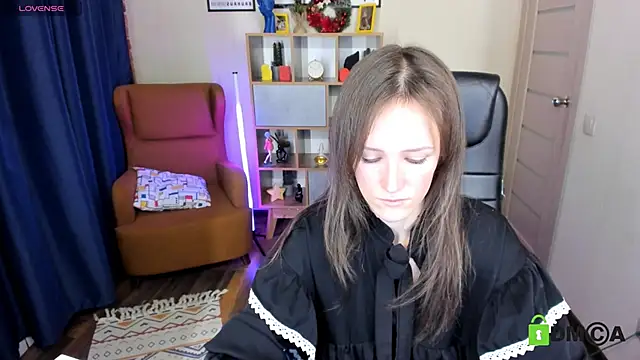 Snapshot of FrancescaCollins chatting on 12-23-24, 04:28 FrancescaCollins online show from 12-23-24, 04:28