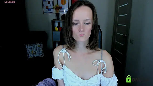 Snapshot of FrancescaCollins chatting on 09-21-25, 03:57 FrancescaCollins online show from 09-21-25, 03:57