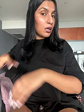 Indianbutter11 online show from 11-06-25, 05:08