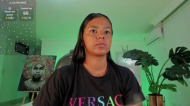 JANYLOVE   online show from 02-01-25, 11:21