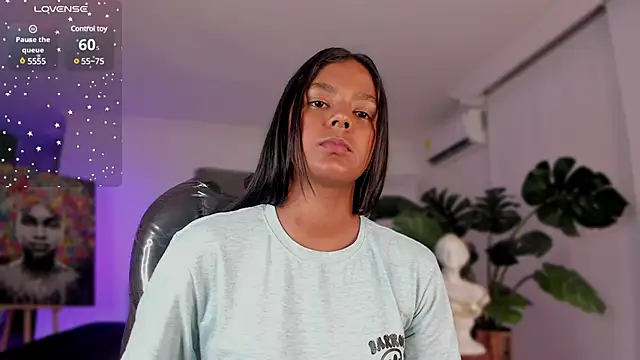 JANYLOVE   online show from 02-06-25, 11:21