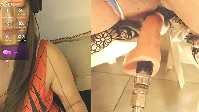 Snapshot of aleja20_- chatting on 02-11-26, 06:18 aleja20 - online show from 02-11-26, 06:18