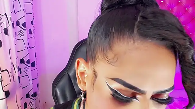 Aslhy Goddessx online show from 10-03-25, 03:36