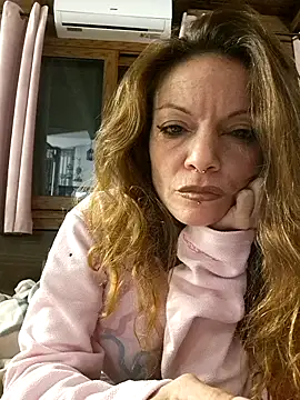 Snapshot of vampvanna23 chatting on 11-26-25, 11:50 vampvanna23 online show from 11-26-25, 11:50