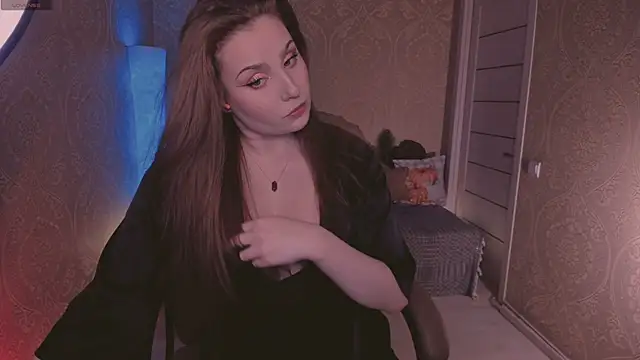 Eesmaaarrr online show from 10-13-25, 11:05