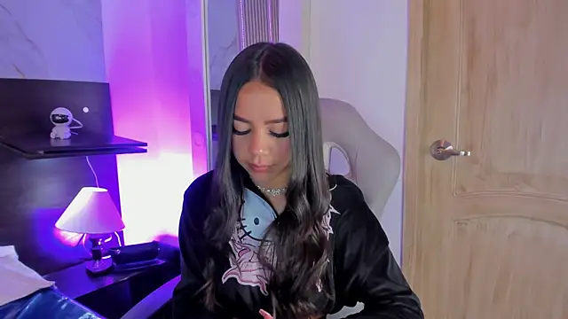 Violet spencer online show from 12-24-24, 02:22