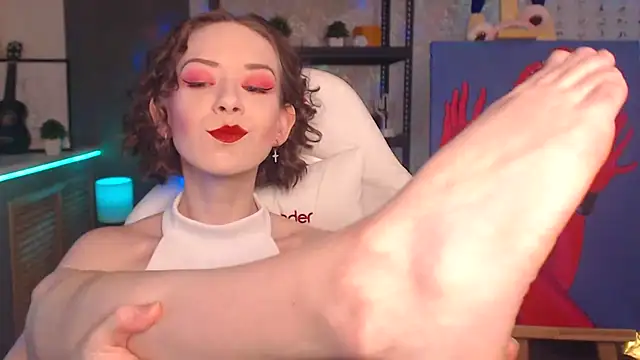 FascinatingEyess online show from 02-16-26, 11:06