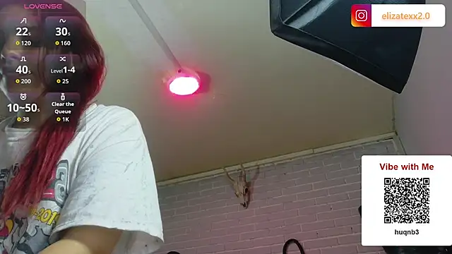 Snapshot of elizatexx chatting on 02-07-26, 01:04 elizatexx online show from 02-07-26, 01:04