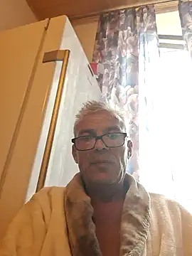 Picolo4111 online show from 09-28-25, 06:30