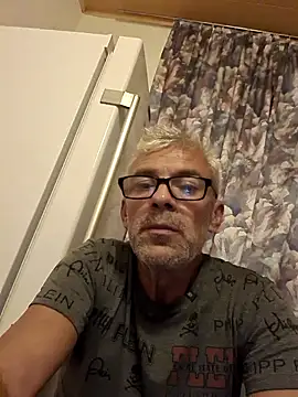 Picolo4111 online show from 10-01-25, 06:14