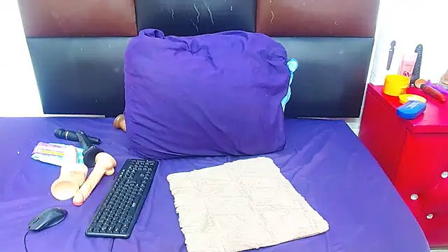 Brookylynbrownxx online show from 02-03-25, 12:03