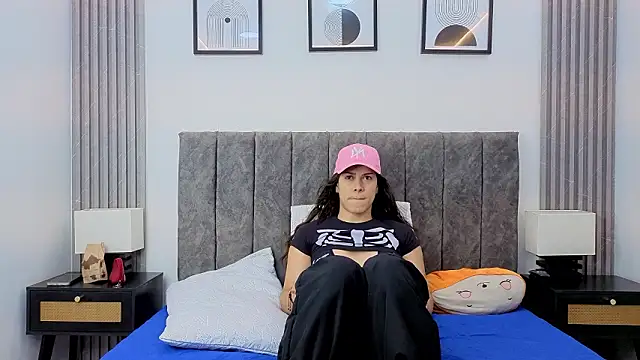 Luciana Ortiz1 online show from 01-19-26, 01:26