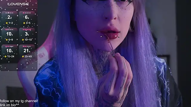 fraulein mooon online show from 11-26-25, 02:45