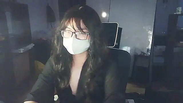 Snapshot of Erin_Song chatting on 01-18-25, 02:44 Erin Song online show from 01-18-25, 02:44