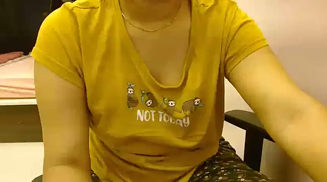 priya  81 online show from 01-29-25, 05:24