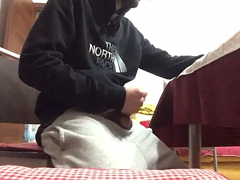 Snapshot of DragonPink chatting on 12-06-24, 04:49 DragonPink online show from 12-06-24, 04:49