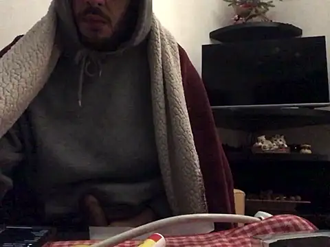 Snapshot of DragonPink chatting on 12-22-24, 10:06 DragonPink online show from 12-22-24, 10:06