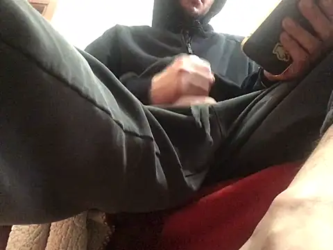 Snapshot of DragonPink chatting on 01-05-25, 09:48 DragonPink online show from 01-05-25, 09:48