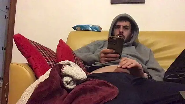 Snapshot of DragonPink chatting on 01-12-25, 03:36 DragonPink online show from 01-12-25, 03:36