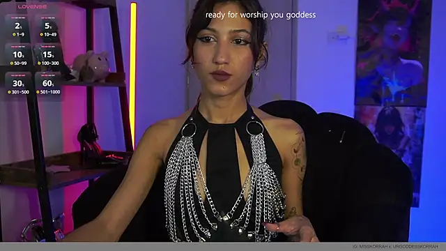 MissKorah online show from 01-06-26, 03:54