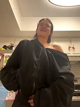 SafeinouterSpace online show from 12-14-25, 07:58