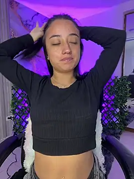 Snapshot of Ady_18 chatting on 01-17-26, 08:23 Ady 18 online show from 01-17-26, 08:23