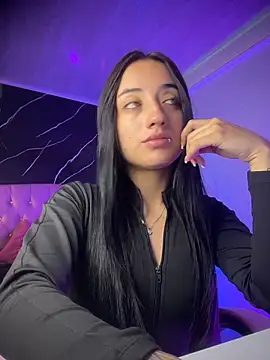 Snapshot of Ady_18 chatting on 04-01-26, 08:17 Ady 18 online show from 04-01-26, 08:17