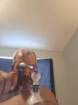 Snapshot of silkstroker6981 chatting on 02-02-26, 09:13 silkstroker6981 online show from 02-02-26, 09:13