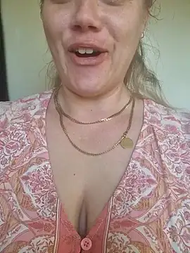 Off the Lesh online show from 10-30-25, 07:10