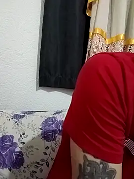 mayk18cm online show from 12-18-25, 12:38