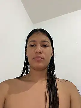 Snapshot of Valentinabaker chatting on 10-30-25, 09:11 Valentinabaker online show from 10-30-25, 09:11