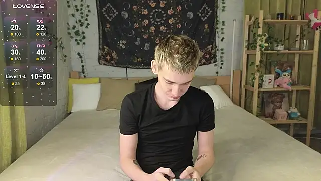 Nick Win online show from 11-15-25, 04:14