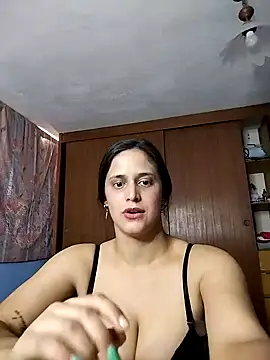 Catalinacandela online show from 09-16-25, 07:48