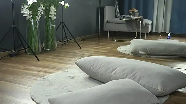 Cherrysweett online show from 02-02-25, 09:30