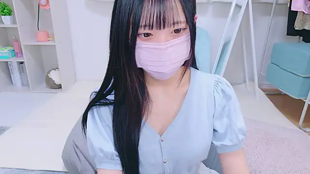 Suzu ch xx online show from 12-14-24, 01:06