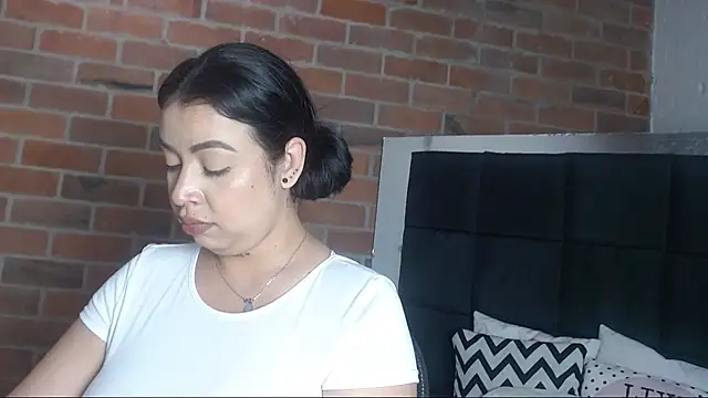 Snapshot of salome__hills1 chatting on 01-14-25, 09:20 salome hills1 online show from 01-14-25, 09:20