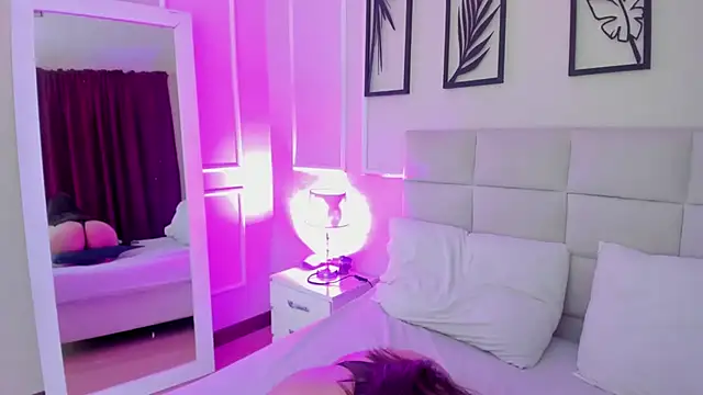 Alisa  walker online show from 02-01-25, 02:16