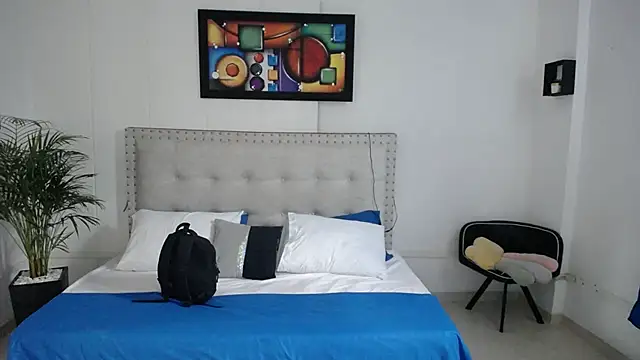 Chiqui milk  online show from 02-10-25, 07:07